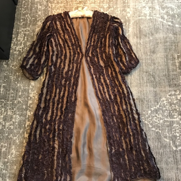 Chan Luu Textured Brownish plum Jacket in Silk! Stunning 🤩 - Picture 1 of 9